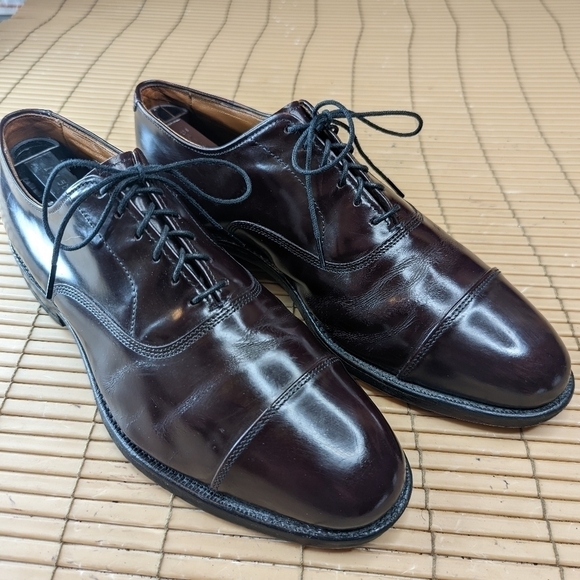 Allen Edmonds Men’s Park Avenue  Burgundy Cap Toe  5675 US Size 7.5D main image 4